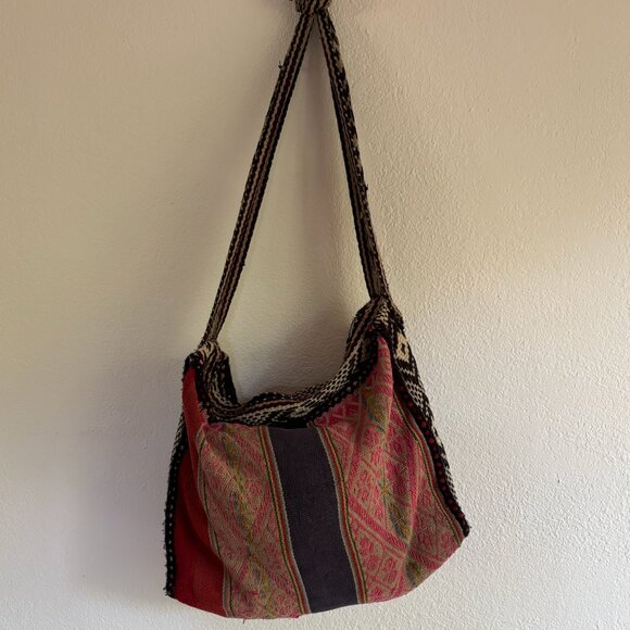 Handwoven crossbody bag - Picture 1 of 7